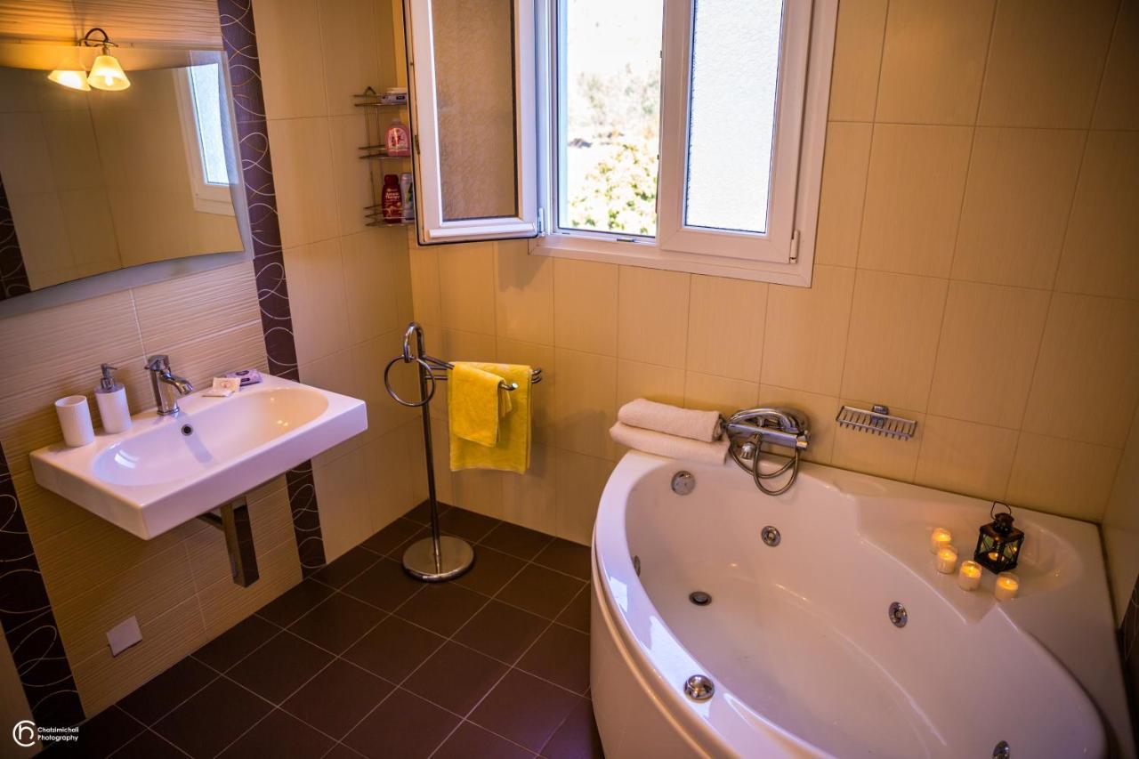 Villa Epavlis Χαράκι Εξωτερικό φωτογραφία